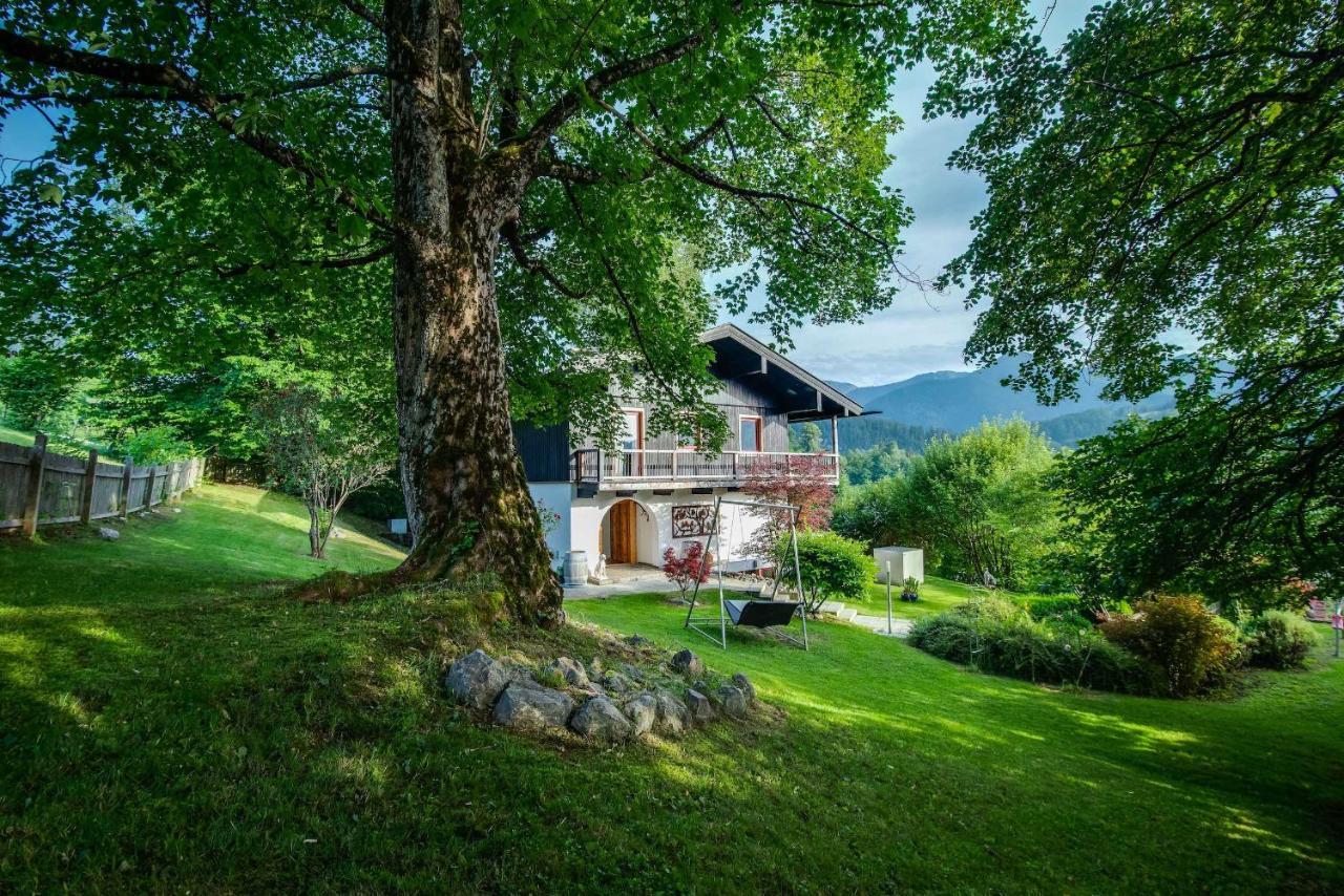 Villa Idyllisches Ferienhaus mit 4 SZ, Sauna, Fitness&Panoramablick Fischbachau Exterior foto